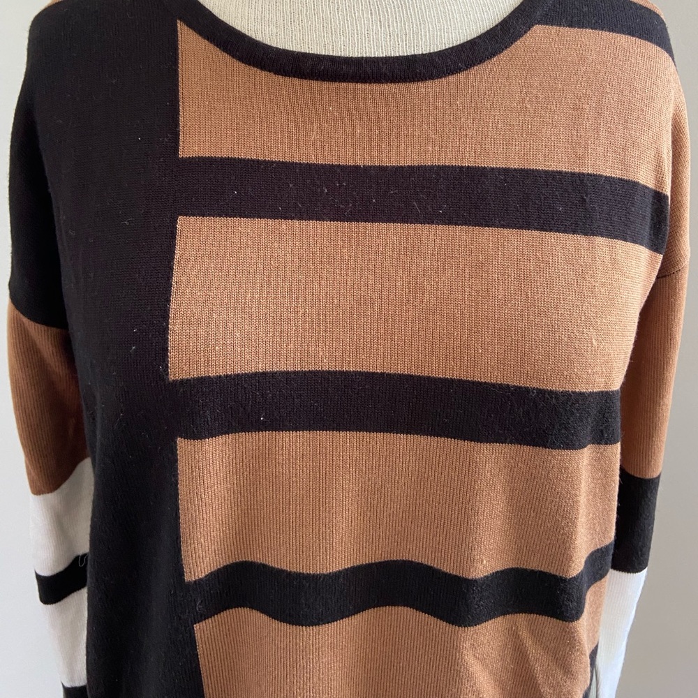 Calvin Klein Color Block Sweater - Picture 5 of 7